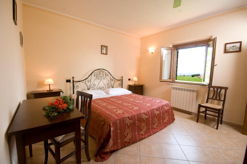 Agriturismo Macinatico San Gimignano Szoba fotó
